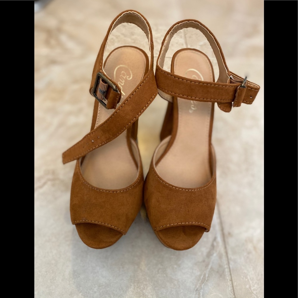 Camel suede heels